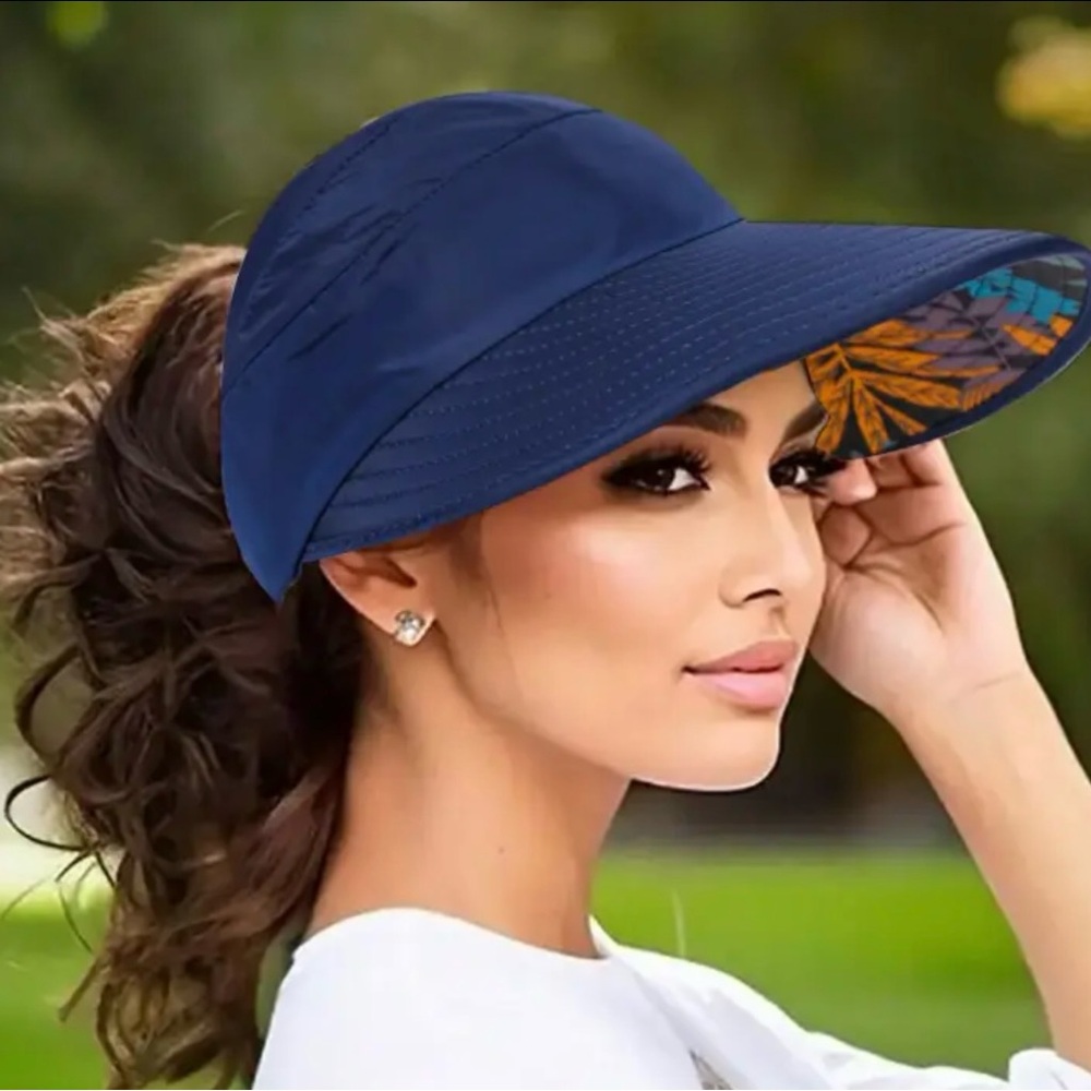 NWT Summer Sun Protection Hat. - Picture 2 of 4